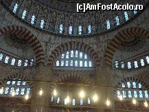 [P06] Interiorul moscheeii Selimiye din Edirne, cu atat de multe ferestre ce lumineaza natural locasul sfant » foto by ileanaxperta*
 - 
<span class="allrVoted glyphicon glyphicon-heart hidden" id="av85908"></span>
<a class="m-l-10 hidden" id="sv85908" onclick="voting_Foto_DelVot(,85908,20415)" role="button">șterge vot <span class="glyphicon glyphicon-remove"></span></a>
<a id="v985908" class=" c-red"  onclick="voting_Foto_SetVot(85908)" role="button"><span class="glyphicon glyphicon-heart-empty"></span> <b>LIKE</b> = Votează poza</a> <img class="hidden"  id="f85908W9" src="/imagini/loader.gif" border="0" /><span class="AjErrMes hidden" id="e85908ErM"></span>