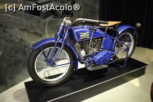 [P09] Amman, Muzeul Automobilelor Regale, Motocicleta Excelsior, 1920 » foto by mprofeanu
 - 
<span class="allrVoted glyphicon glyphicon-heart hidden" id="av1033342"></span>
<a class="m-l-10 hidden" id="sv1033342" onclick="voting_Foto_DelVot(,1033342,20516)" role="button">șterge vot <span class="glyphicon glyphicon-remove"></span></a>
<a id="v91033342" class=" c-red"  onclick="voting_Foto_SetVot(1033342)" role="button"><span class="glyphicon glyphicon-heart-empty"></span> <b>LIKE</b> = Votează poza</a> <img class="hidden"  id="f1033342W9" src="/imagini/loader.gif" border="0" /><span class="AjErrMes hidden" id="e1033342ErM"></span>