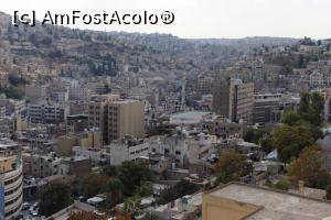 [P43] Amman văzut din Citadelă, în centru Moscheea Marele Hussein cu minaretele ei inconfundabile » foto by mprofeanu
 - 
<span class="allrVoted glyphicon glyphicon-heart hidden" id="av1037232"></span>
<a class="m-l-10 hidden" id="sv1037232" onclick="voting_Foto_DelVot(,1037232,20516)" role="button">șterge vot <span class="glyphicon glyphicon-remove"></span></a>
<a id="v91037232" class=" c-red"  onclick="voting_Foto_SetVot(1037232)" role="button"><span class="glyphicon glyphicon-heart-empty"></span> <b>LIKE</b> = Votează poza</a> <img class="hidden"  id="f1037232W9" src="/imagini/loader.gif" border="0" /><span class="AjErrMes hidden" id="e1037232ErM"></span>