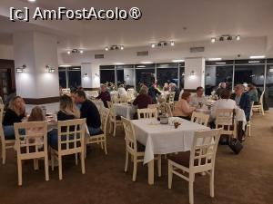 [P10] În restaurant » foto by roxxie
 - 
<span class="allrVoted glyphicon glyphicon-heart hidden" id="av1510026"></span>
<a class="m-l-10 hidden" id="sv1510026" onclick="voting_Foto_DelVot(,1510026,20618)" role="button">șterge vot <span class="glyphicon glyphicon-remove"></span></a>
<a id="v91510026" class=" c-red"  onclick="voting_Foto_SetVot(1510026)" role="button"><span class="glyphicon glyphicon-heart-empty"></span> <b>LIKE</b> = Votează poza</a> <img class="hidden"  id="f1510026W9" src="/imagini/loader.gif" border="0" /><span class="AjErrMes hidden" id="e1510026ErM"></span>