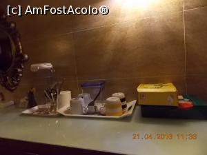 [P25] Hong Kong, Sleep In Hotel, Cele necesare preparării ceaiului și cafelei nu au lipsit în nici o zi » foto by mprofeanu
 - 
<span class="allrVoted glyphicon glyphicon-heart hidden" id="av766685"></span>
<a class="m-l-10 hidden" id="sv766685" onclick="voting_Foto_DelVot(,766685,20626)" role="button">șterge vot <span class="glyphicon glyphicon-remove"></span></a>
<a id="v9766685" class=" c-red"  onclick="voting_Foto_SetVot(766685)" role="button"><span class="glyphicon glyphicon-heart-empty"></span> <b>LIKE</b> = Votează poza</a> <img class="hidden"  id="f766685W9" src="/imagini/loader.gif" border="0" /><span class="AjErrMes hidden" id="e766685ErM"></span>