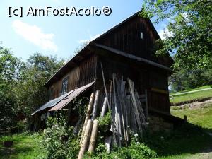 [P12] Muzeul-atelier al meșterului Mocan Aurel - Pătrăhăițești.  » foto by tata123 🔱
 - 
<span class="allrVoted glyphicon glyphicon-heart hidden" id="av1103346"></span>
<a class="m-l-10 hidden" id="sv1103346" onclick="voting_Foto_DelVot(,1103346,20671)" role="button">șterge vot <span class="glyphicon glyphicon-remove"></span></a>
<a id="v91103346" class=" c-red"  onclick="voting_Foto_SetVot(1103346)" role="button"><span class="glyphicon glyphicon-heart-empty"></span> <b>LIKE</b> = Votează poza</a> <img class="hidden"  id="f1103346W9" src="/imagini/loader.gif" border="0" /><span class="AjErrMes hidden" id="e1103346ErM"></span>