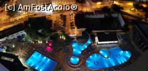 P36 [SEP-2019] Gran Hotel Bali Benidorm - piscinele noaptea