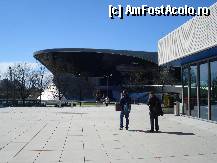 [P28] Cladirea BMW Welt. » foto by adryana
 - 
<span class="allrVoted glyphicon glyphicon-heart hidden" id="av317430"></span>
<a class="m-l-10 hidden" id="sv317430" onclick="voting_Foto_DelVot(,317430,20718)" role="button">șterge vot <span class="glyphicon glyphicon-remove"></span></a>
<a id="v9317430" class=" c-red"  onclick="voting_Foto_SetVot(317430)" role="button"><span class="glyphicon glyphicon-heart-empty"></span> <b>LIKE</b> = Votează poza</a> <img class="hidden"  id="f317430W9" src="/imagini/loader.gif" border="0" /><span class="AjErrMes hidden" id="e317430ErM"></span>