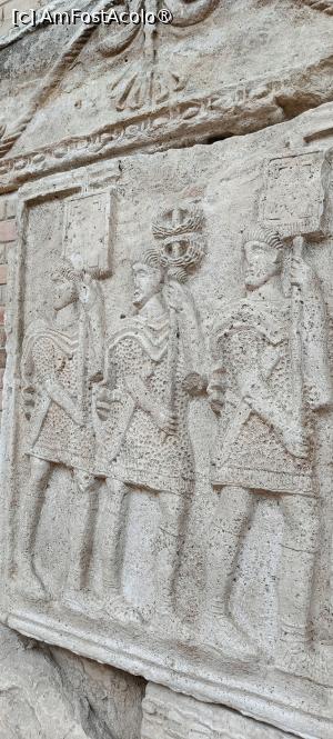 [P21] Metopa XLI - grup de signiferi romani (purtători de stindarde). » foto by tata123 🔱
 - 
<span class="allrVoted glyphicon glyphicon-heart hidden" id="av1522988"></span>
<a class="m-l-10 hidden" id="sv1522988" onclick="voting_Foto_DelVot(,1522988,20825)" role="button">șterge vot <span class="glyphicon glyphicon-remove"></span></a>
<a id="v91522988" class=" c-red"  onclick="voting_Foto_SetVot(1522988)" role="button"><span class="glyphicon glyphicon-heart-empty"></span> <b>LIKE</b> = Votează poza</a> <img class="hidden"  id="f1522988W9" src="/imagini/loader.gif" border="0" /><span class="AjErrMes hidden" id="e1522988ErM"></span>