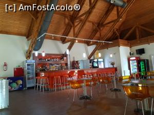 [P12] Snack-barul de la Wellness Tușnad (la etaj). » foto by Floryn81
 - 
<span class="allrVoted glyphicon glyphicon-heart hidden" id="av1125932"></span>
<a class="m-l-10 hidden" id="sv1125932" onclick="voting_Foto_DelVot(,1125932,20865)" role="button">șterge vot <span class="glyphicon glyphicon-remove"></span></a>
<a id="v91125932" class=" c-red"  onclick="voting_Foto_SetVot(1125932)" role="button"><span class="glyphicon glyphicon-heart-empty"></span> <b>LIKE</b> = Votează poza</a> <img class="hidden"  id="f1125932W9" src="/imagini/loader.gif" border="0" /><span class="AjErrMes hidden" id="e1125932ErM"></span>