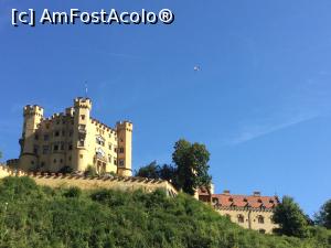 [P03] Castelul Hohenschwangau - ne invita sa il vizitam » foto by mishu
 - 
<span class="allrVoted glyphicon glyphicon-heart hidden" id="av1025542"></span>
<a class="m-l-10 hidden" id="sv1025542" onclick="voting_Foto_DelVot(,1025542,20953)" role="button">șterge vot <span class="glyphicon glyphicon-remove"></span></a>
<a id="v91025542" class=" c-red"  onclick="voting_Foto_SetVot(1025542)" role="button"><span class="glyphicon glyphicon-heart-empty"></span> <b>LIKE</b> = Votează poza</a> <img class="hidden"  id="f1025542W9" src="/imagini/loader.gif" border="0" /><span class="AjErrMes hidden" id="e1025542ErM"></span>