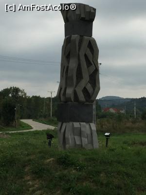 [P25] Parcul de sculptura in andezit din Caransebes » foto by Dan&Ema
 - 
<span class="allrVoted glyphicon glyphicon-heart hidden" id="av790786"></span>
<a class="m-l-10 hidden" id="sv790786" onclick="voting_Foto_DelVot(,790786,21011)" role="button">șterge vot <span class="glyphicon glyphicon-remove"></span></a>
<a id="v9790786" class=" c-red"  onclick="voting_Foto_SetVot(790786)" role="button"><span class="glyphicon glyphicon-heart-empty"></span> <b>LIKE</b> = Votează poza</a> <img class="hidden"  id="f790786W9" src="/imagini/loader.gif" border="0" /><span class="AjErrMes hidden" id="e790786ErM"></span>