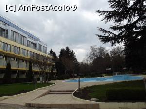 [P04] Piscina hotelului Koral, acum goală » foto by irinad
 - 
<span class="allrVoted glyphicon glyphicon-heart hidden" id="av850886"></span>
<a class="m-l-10 hidden" id="sv850886" onclick="voting_Foto_DelVot(,850886,21038)" role="button">șterge vot <span class="glyphicon glyphicon-remove"></span></a>
<a id="v9850886" class=" c-red"  onclick="voting_Foto_SetVot(850886)" role="button"><span class="glyphicon glyphicon-heart-empty"></span> <b>LIKE</b> = Votează poza</a> <img class="hidden"  id="f850886W9" src="/imagini/loader.gif" border="0" /><span class="AjErrMes hidden" id="e850886ErM"></span>