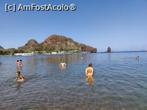 [P13] Insula Vulcano; la bălăceală » foto by crismis
 - 
<span class="allrVoted glyphicon glyphicon-heart hidden" id="av1498742"></span>
<a class="m-l-10 hidden" id="sv1498742" onclick="voting_Foto_DelVot(,1498742,21065)" role="button">șterge vot <span class="glyphicon glyphicon-remove"></span></a>
<a id="v91498742" class=" c-red"  onclick="voting_Foto_SetVot(1498742)" role="button"><span class="glyphicon glyphicon-heart-empty"></span> <b>LIKE</b> = Votează poza</a> <img class="hidden"  id="f1498742W9" src="/imagini/loader.gif" border="0" /><span class="AjErrMes hidden" id="e1498742ErM"></span>