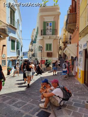 [P67] La pas prin Insula Lipari » foto by crismis
 - 
<span class="allrVoted glyphicon glyphicon-heart hidden" id="av1498796"></span>
<a class="m-l-10 hidden" id="sv1498796" onclick="voting_Foto_DelVot(,1498796,21065)" role="button">șterge vot <span class="glyphicon glyphicon-remove"></span></a>
<a id="v91498796" class=" c-red"  onclick="voting_Foto_SetVot(1498796)" role="button"><span class="glyphicon glyphicon-heart-empty"></span> <b>LIKE</b> = Votează poza</a> <img class="hidden"  id="f1498796W9" src="/imagini/loader.gif" border="0" /><span class="AjErrMes hidden" id="e1498796ErM"></span>