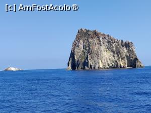 [P72] Undeva, între Lipari și Stromboli » foto by crismis
 - 
<span class="allrVoted glyphicon glyphicon-heart hidden" id="av1498801"></span>
<a class="m-l-10 hidden" id="sv1498801" onclick="voting_Foto_DelVot(,1498801,21065)" role="button">șterge vot <span class="glyphicon glyphicon-remove"></span></a>
<a id="v91498801" class=" c-red"  onclick="voting_Foto_SetVot(1498801)" role="button"><span class="glyphicon glyphicon-heart-empty"></span> <b>LIKE</b> = Votează poza</a> <img class="hidden"  id="f1498801W9" src="/imagini/loader.gif" border="0" /><span class="AjErrMes hidden" id="e1498801ErM"></span>