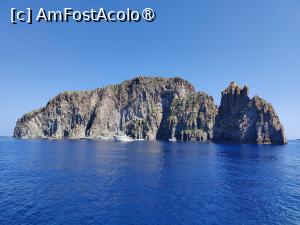 [P74] Undeva, între Lipari și Stromboli » foto by crismis
 - 
<span class="allrVoted glyphicon glyphicon-heart hidden" id="av1498803"></span>
<a class="m-l-10 hidden" id="sv1498803" onclick="voting_Foto_DelVot(,1498803,21065)" role="button">șterge vot <span class="glyphicon glyphicon-remove"></span></a>
<a id="v91498803" class=" c-red"  onclick="voting_Foto_SetVot(1498803)" role="button"><span class="glyphicon glyphicon-heart-empty"></span> <b>LIKE</b> = Votează poza</a> <img class="hidden"  id="f1498803W9" src="/imagini/loader.gif" border="0" /><span class="AjErrMes hidden" id="e1498803ErM"></span>