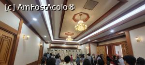 [P40] Dintre cei 12 presedinti sud-coreeni, excluzandu-l pe actualul, proaspat ales, 4 au fost urmariti penal si inchisi dupa ce si-au terminat mandatul, 3 au demisionat din cauza miscarilor civile sau a loviturilor de stat, 1 a fost asasinat in functie, 1 s-a sinucis dupa ce a parasit mandatul pentru ca era investigat, altii au fost investigati pentru faptele de coruptie ale copiiilor lor. Yoon Suk Yeol, presedintele care s-a mutat din Casa Albastra si care ar fi trebuit sa conduca Coreea pana in 2027, este pus sub acuzare de catre Adunarea Nationala dupa ce tara a fost zguduita de o criza politica majora, in urma instituirii legii martiale intr-o tentativa esuata de a se mentine la putere. » foto by geani anto
 - 
<span class="allrVoted glyphicon glyphicon-heart hidden" id="av1517009"></span>
<a class="m-l-10 hidden" id="sv1517009" onclick="voting_Foto_DelVot(,1517009,21214)" role="button">șterge vot <span class="glyphicon glyphicon-remove"></span></a>
<a id="v91517009" class=" c-red"  onclick="voting_Foto_SetVot(1517009)" role="button"><span class="glyphicon glyphicon-heart-empty"></span> <b>LIKE</b> = Votează poza</a> <img class="hidden"  id="f1517009W9" src="/imagini/loader.gif" border="0" /><span class="AjErrMes hidden" id="e1517009ErM"></span>