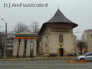[P71] Suceava, marturii despre trecut » foto by Yolanda
 - 
<span class="allrVoted glyphicon glyphicon-heart hidden" id="av1480933"></span>
<a class="m-l-10 hidden" id="sv1480933" onclick="voting_Foto_DelVot(,1480933,21314)" role="button">șterge vot <span class="glyphicon glyphicon-remove"></span></a>
<a id="v91480933" class=" c-red"  onclick="voting_Foto_SetVot(1480933)" role="button"><span class="glyphicon glyphicon-heart-empty"></span> <b>LIKE</b> = Votează poza</a> <img class="hidden"  id="f1480933W9" src="/imagini/loader.gif" border="0" /><span class="AjErrMes hidden" id="e1480933ErM"></span>