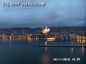 [P41] Focuri de artificii lansate de pe mal și de pe Molo Audace » foto by Alina53
 - 
<span class="allrVoted glyphicon glyphicon-heart hidden" id="av818699"></span>
<a class="m-l-10 hidden" id="sv818699" onclick="voting_Foto_DelVot(,818699,21331)" role="button">șterge vot <span class="glyphicon glyphicon-remove"></span></a>
<a id="v9818699" class=" c-red"  onclick="voting_Foto_SetVot(818699)" role="button"><span class="glyphicon glyphicon-heart-empty"></span> <b>LIKE</b> = Votează poza</a> <img class="hidden"  id="f818699W9" src="/imagini/loader.gif" border="0" /><span class="AjErrMes hidden" id="e818699ErM"></span>