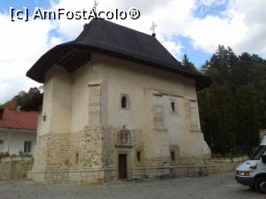 [P18] Mănăstirea Pângărați - bisericile cu hramul Sf. Apostoli Petru și Pavel și Sfântul Mare Mucenic Dimitrie » foto by Mitica49
 - 
<span class="allrVoted glyphicon glyphicon-heart hidden" id="av818647"></span>
<a class="m-l-10 hidden" id="sv818647" onclick="voting_Foto_DelVot(,818647,21332)" role="button">șterge vot <span class="glyphicon glyphicon-remove"></span></a>
<a id="v9818647" class=" c-red"  onclick="voting_Foto_SetVot(818647)" role="button"><span class="glyphicon glyphicon-heart-empty"></span> <b>LIKE</b> = Votează poza</a> <img class="hidden"  id="f818647W9" src="/imagini/loader.gif" border="0" /><span class="AjErrMes hidden" id="e818647ErM"></span>