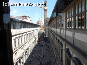 [P19] Piazzale degli Uffizi.  » foto by mihaelavoicu
 - 
<span class="allrVoted glyphicon glyphicon-heart hidden" id="av1027863"></span>
<a class="m-l-10 hidden" id="sv1027863" onclick="voting_Foto_DelVot(,1027863,21403)" role="button">șterge vot <span class="glyphicon glyphicon-remove"></span></a>
<a id="v91027863" class=" c-red"  onclick="voting_Foto_SetVot(1027863)" role="button"><span class="glyphicon glyphicon-heart-empty"></span> <b>LIKE</b> = Votează poza</a> <img class="hidden"  id="f1027863W9" src="/imagini/loader.gif" border="0" /><span class="AjErrMes hidden" id="e1027863ErM"></span>