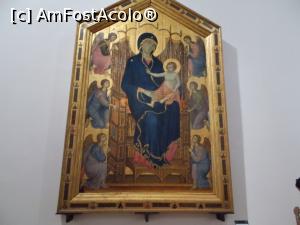 [P03] Galeriile Uffizi. ”Madonna” lui Duccio.  » foto by mihaelavoicu
 - 
<span class="allrVoted glyphicon glyphicon-heart hidden" id="av1031167"></span>
<a class="m-l-10 hidden" id="sv1031167" onclick="voting_Foto_DelVot(,1031167,21403)" role="button">șterge vot <span class="glyphicon glyphicon-remove"></span></a>
<a id="v91031167" class=" c-red"  onclick="voting_Foto_SetVot(1031167)" role="button"><span class="glyphicon glyphicon-heart-empty"></span> <b>LIKE</b> = Votează poza</a> <img class="hidden"  id="f1031167W9" src="/imagini/loader.gif" border="0" /><span class="AjErrMes hidden" id="e1031167ErM"></span>