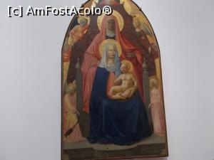 [P04] <i>Sfânta Fecioară cu Pruncu și Sf. Anna</i> de Masolino și Masaccio.  » foto by mihaelavoicu
 - 
<span class="allrVoted glyphicon glyphicon-heart hidden" id="av1032047"></span>
<a class="m-l-10 hidden" id="sv1032047" onclick="voting_Foto_DelVot(,1032047,21403)" role="button">șterge vot <span class="glyphicon glyphicon-remove"></span></a>
<a id="v91032047" class=" c-red"  onclick="voting_Foto_SetVot(1032047)" role="button"><span class="glyphicon glyphicon-heart-empty"></span> <b>LIKE</b> = Votează poza</a> <img class="hidden"  id="f1032047W9" src="/imagini/loader.gif" border="0" /><span class="AjErrMes hidden" id="e1032047ErM"></span>