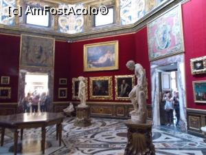 [P02] <i>Tribuna</i> Galeriilor Uffizi.  » foto by mihaelavoicu
 - 
<span class="allrVoted glyphicon glyphicon-heart hidden" id="av1041640"></span>
<a class="m-l-10 hidden" id="sv1041640" onclick="voting_Foto_DelVot(,1041640,21403)" role="button">șterge vot <span class="glyphicon glyphicon-remove"></span></a>
<a id="v91041640" class=" c-red"  onclick="voting_Foto_SetVot(1041640)" role="button"><span class="glyphicon glyphicon-heart-empty"></span> <b>LIKE</b> = Votează poza</a> <img class="hidden"  id="f1041640W9" src="/imagini/loader.gif" border="0" /><span class="AjErrMes hidden" id="e1041640ErM"></span>