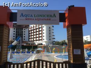 [P47] Lonicera Resort & Spa - Aquapark » foto by mishu
 - 
<span class="allrVoted glyphicon glyphicon-heart hidden" id="av1012264"></span>
<a class="m-l-10 hidden" id="sv1012264" onclick="voting_Foto_DelVot(,1012264,21411)" role="button">șterge vot <span class="glyphicon glyphicon-remove"></span></a>
<a id="v91012264" class=" c-red"  onclick="voting_Foto_SetVot(1012264)" role="button"><span class="glyphicon glyphicon-heart-empty"></span> <b>LIKE</b> = Votează poza</a> <img class="hidden"  id="f1012264W9" src="/imagini/loader.gif" border="0" /><span class="AjErrMes hidden" id="e1012264ErM"></span>