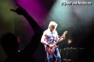 [P08] Solo Steve Morse. Concert Deep Purple/Lefkosa.  » foto by TraianS
 - 
<span class="allrVoted glyphicon glyphicon-heart hidden" id="av511420"></span>
<a class="m-l-10 hidden" id="sv511420" onclick="voting_Foto_DelVot(,511420,21413)" role="button">șterge vot <span class="glyphicon glyphicon-remove"></span></a>
<a id="v9511420" class=" c-red"  onclick="voting_Foto_SetVot(511420)" role="button"><span class="glyphicon glyphicon-heart-empty"></span> <b>LIKE</b> = Votează poza</a> <img class="hidden"  id="f511420W9" src="/imagini/loader.gif" border="0" /><span class="AjErrMes hidden" id="e511420ErM"></span>