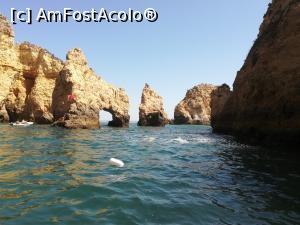 [P01] Lagos - Ponta da Piedade » foto by Mika
 - 
<span class="allrVoted glyphicon glyphicon-heart hidden" id="av1160051"></span>
<a class="m-l-10 hidden" id="sv1160051" onclick="voting_Foto_DelVot(,1160051,21452)" role="button">șterge vot <span class="glyphicon glyphicon-remove"></span></a>
<a id="v91160051" class=" c-red"  onclick="voting_Foto_SetVot(1160051)" role="button"><span class="glyphicon glyphicon-heart-empty"></span> <b>LIKE</b> = Votează poza</a> <img class="hidden"  id="f1160051W9" src="/imagini/loader.gif" border="0" /><span class="AjErrMes hidden" id="e1160051ErM"></span>