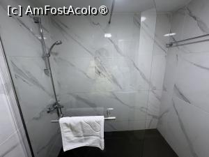 [P04] Dușul! Cu presiune la apă! » foto by ARA
 - 
<span class="allrVoted glyphicon glyphicon-heart hidden" id="av1516342"></span>
<a class="m-l-10 hidden" id="sv1516342" onclick="voting_Foto_DelVot(,1516342,21463)" role="button">șterge vot <span class="glyphicon glyphicon-remove"></span></a>
<a id="v91516342" class=" c-red"  onclick="voting_Foto_SetVot(1516342)" role="button"><span class="glyphicon glyphicon-heart-empty"></span> <b>LIKE</b> = Votează poza</a> <img class="hidden"  id="f1516342W9" src="/imagini/loader.gif" border="0" /><span class="AjErrMes hidden" id="e1516342ErM"></span>