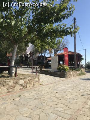 [P37] Parthenonas, la Taverna lui Paul » foto by krisstinna
 - 
<span class="allrVoted glyphicon glyphicon-heart hidden" id="av1022296"></span>
<a class="m-l-10 hidden" id="sv1022296" onclick="voting_Foto_DelVot(,1022296,21533)" role="button">șterge vot <span class="glyphicon glyphicon-remove"></span></a>
<a id="v91022296" class=" c-red"  onclick="voting_Foto_SetVot(1022296)" role="button"><span class="glyphicon glyphicon-heart-empty"></span> <b>LIKE</b> = Votează poza</a> <img class="hidden"  id="f1022296W9" src="/imagini/loader.gif" border="0" /><span class="AjErrMes hidden" id="e1022296ErM"></span>