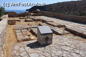 [P46] Creta, Insula Spinalonga, Bastionul Donato, Cimitirul Coloniei de Leproși » foto by mprofeanu
 - 
<span class="allrVoted glyphicon glyphicon-heart hidden" id="av1278883"></span>
<a class="m-l-10 hidden" id="sv1278883" onclick="voting_Foto_DelVot(,1278883,21562)" role="button">șterge vot <span class="glyphicon glyphicon-remove"></span></a>
<a id="v91278883" class=" c-red"  onclick="voting_Foto_SetVot(1278883)" role="button"><span class="glyphicon glyphicon-heart-empty"></span> <b>LIKE</b> = Votează poza</a> <img class="hidden"  id="f1278883W9" src="/imagini/loader.gif" border="0" /><span class="AjErrMes hidden" id="e1278883ErM"></span>