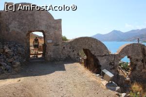 [P65] Creta, Insula Spinalonga, Clădirea Tripartită Venețiană are și plăcuță indicatoare » foto by mprofeanu
 - 
<span class="allrVoted glyphicon glyphicon-heart hidden" id="av1278902"></span>
<a class="m-l-10 hidden" id="sv1278902" onclick="voting_Foto_DelVot(,1278902,21562)" role="button">șterge vot <span class="glyphicon glyphicon-remove"></span></a>
<a id="v91278902" class=" c-red"  onclick="voting_Foto_SetVot(1278902)" role="button"><span class="glyphicon glyphicon-heart-empty"></span> <b>LIKE</b> = Votează poza</a> <img class="hidden"  id="f1278902W9" src="/imagini/loader.gif" border="0" /><span class="AjErrMes hidden" id="e1278902ErM"></span>