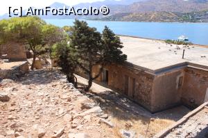 [P72] Creta, Insula Spinalonga, Spitalul Coloniei de Leproși văzut de sus, urcăm din nou... » foto by mprofeanu
 - 
<span class="allrVoted glyphicon glyphicon-heart hidden" id="av1278909"></span>
<a class="m-l-10 hidden" id="sv1278909" onclick="voting_Foto_DelVot(,1278909,21562)" role="button">șterge vot <span class="glyphicon glyphicon-remove"></span></a>
<a id="v91278909" class=" c-red"  onclick="voting_Foto_SetVot(1278909)" role="button"><span class="glyphicon glyphicon-heart-empty"></span> <b>LIKE</b> = Votează poza</a> <img class="hidden"  id="f1278909W9" src="/imagini/loader.gif" border="0" /><span class="AjErrMes hidden" id="e1278909ErM"></span>