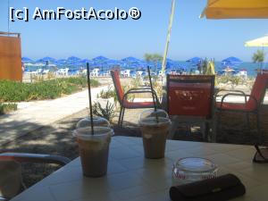 [P01] Cafeaua de dimineata (pe la ora 9,30), servita langa Pavlos Beach » foto by dorgo
 - 
<span class="allrVoted glyphicon glyphicon-heart hidden" id="av1126660"></span>
<a class="m-l-10 hidden" id="sv1126660" onclick="voting_Foto_DelVot(,1126660,21565)" role="button">șterge vot <span class="glyphicon glyphicon-remove"></span></a>
<a id="v91126660" class=" c-red"  onclick="voting_Foto_SetVot(1126660)" role="button"><span class="glyphicon glyphicon-heart-empty"></span> <b>LIKE</b> = Votează poza</a> <img class="hidden"  id="f1126660W9" src="/imagini/loader.gif" border="0" /><span class="AjErrMes hidden" id="e1126660ErM"></span>