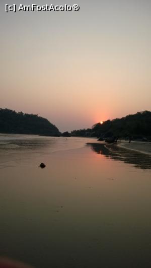 [P04] Palolem Beach - la apusul soarelui!  » foto by nikinik
 - 
<span class="allrVoted glyphicon glyphicon-heart hidden" id="av943086"></span>
<a class="m-l-10 hidden" id="sv943086" onclick="voting_Foto_DelVot(,943086,21572)" role="button">șterge vot <span class="glyphicon glyphicon-remove"></span></a>
<a id="v9943086" class=" c-red"  onclick="voting_Foto_SetVot(943086)" role="button"><span class="glyphicon glyphicon-heart-empty"></span> <b>LIKE</b> = Votează poza</a> <img class="hidden"  id="f943086W9" src="/imagini/loader.gif" border="0" /><span class="AjErrMes hidden" id="e943086ErM"></span>