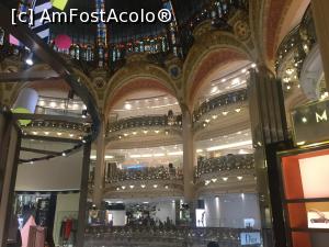 [P15] Galeries Lafayette » foto by rocpit*
 - 
<span class="allrVoted glyphicon glyphicon-heart hidden" id="av713035"></span>
<a class="m-l-10 hidden" id="sv713035" onclick="voting_Foto_DelVot(,713035,21578)" role="button">șterge vot <span class="glyphicon glyphicon-remove"></span></a>
<a id="v9713035" class=" c-red"  onclick="voting_Foto_SetVot(713035)" role="button"><span class="glyphicon glyphicon-heart-empty"></span> <b>LIKE</b> = Votează poza</a> <img class="hidden"  id="f713035W9" src="/imagini/loader.gif" border="0" /><span class="AjErrMes hidden" id="e713035ErM"></span>