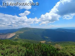 [P06] Peisaj panoramic, din vârf. » foto by Radix7
 - 
<span class="allrVoted glyphicon glyphicon-heart hidden" id="av1495121"></span>
<a class="m-l-10 hidden" id="sv1495121" onclick="voting_Foto_DelVot(,1495121,21597)" role="button">șterge vot <span class="glyphicon glyphicon-remove"></span></a>
<a id="v91495121" class=" c-red"  onclick="voting_Foto_SetVot(1495121)" role="button"><span class="glyphicon glyphicon-heart-empty"></span> <b>LIKE</b> = Votează poza</a> <img class="hidden"  id="f1495121W9" src="/imagini/loader.gif" border="0" /><span class="AjErrMes hidden" id="e1495121ErM"></span>