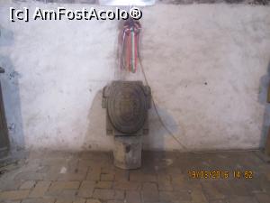 [P09] Emblema cnejilor Cândea aflată în altar » foto by elviramvio
 - 
<span class="allrVoted glyphicon glyphicon-heart hidden" id="av833989"></span>
<a class="m-l-10 hidden" id="sv833989" onclick="voting_Foto_DelVot(,833989,21607)" role="button">șterge vot <span class="glyphicon glyphicon-remove"></span></a>
<a id="v9833989" class=" c-red"  onclick="voting_Foto_SetVot(833989)" role="button"><span class="glyphicon glyphicon-heart-empty"></span> <b>LIKE</b> = Votează poza</a> <img class="hidden"  id="f833989W9" src="/imagini/loader.gif" border="0" /><span class="AjErrMes hidden" id="e833989ErM"></span>