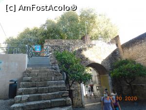 [P11] Arco do Castelo, intrarea în castel, de artea cealaltă » foto by irinad
 - 
<span class="allrVoted glyphicon glyphicon-heart hidden" id="av1222672"></span>
<a class="m-l-10 hidden" id="sv1222672" onclick="voting_Foto_DelVot(,1222672,21709)" role="button">șterge vot <span class="glyphicon glyphicon-remove"></span></a>
<a id="v91222672" class=" c-red"  onclick="voting_Foto_SetVot(1222672)" role="button"><span class="glyphicon glyphicon-heart-empty"></span> <b>LIKE</b> = Votează poza</a> <img class="hidden"  id="f1222672W9" src="/imagini/loader.gif" border="0" /><span class="AjErrMes hidden" id="e1222672ErM"></span>