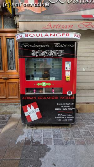 [P09] Franzela si produse de patiserie la automat!  » foto by ascarlat
 - 
<span class="allrVoted glyphicon glyphicon-heart hidden" id="av844913"></span>
<a class="m-l-10 hidden" id="sv844913" onclick="voting_Foto_DelVot(,844913,21751)" role="button">șterge vot <span class="glyphicon glyphicon-remove"></span></a>
<a id="v9844913" class=" c-red"  onclick="voting_Foto_SetVot(844913)" role="button"><span class="glyphicon glyphicon-heart-empty"></span> <b>LIKE</b> = Votează poza</a> <img class="hidden"  id="f844913W9" src="/imagini/loader.gif" border="0" /><span class="AjErrMes hidden" id="e844913ErM"></span>