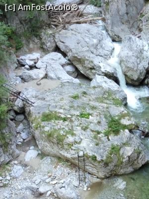 [P13] Cheile Oltețului, mini cascada, scarile » foto by Dana2008
 - 
<span class="allrVoted glyphicon glyphicon-heart hidden" id="av922461"></span>
<a class="m-l-10 hidden" id="sv922461" onclick="voting_Foto_DelVot(,922461,21862)" role="button">șterge vot <span class="glyphicon glyphicon-remove"></span></a>
<a id="v9922461" class=" c-red"  onclick="voting_Foto_SetVot(922461)" role="button"><span class="glyphicon glyphicon-heart-empty"></span> <b>LIKE</b> = Votează poza</a> <img class="hidden"  id="f922461W9" src="/imagini/loader.gif" border="0" /><span class="AjErrMes hidden" id="e922461ErM"></span>