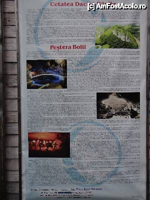 [P04] după cum vedeți panoul de la intrarea este foarte bogat în informații » foto by baby eyes
 - 
<span class="allrVoted glyphicon glyphicon-heart hidden" id="av444427"></span>
<a class="m-l-10 hidden" id="sv444427" onclick="voting_Foto_DelVot(,444427,21910)" role="button">șterge vot <span class="glyphicon glyphicon-remove"></span></a>
<a id="v9444427" class=" c-red"  onclick="voting_Foto_SetVot(444427)" role="button"><span class="glyphicon glyphicon-heart-empty"></span> <b>LIKE</b> = Votează poza</a> <img class="hidden"  id="f444427W9" src="/imagini/loader.gif" border="0" /><span class="AjErrMes hidden" id="e444427ErM"></span>