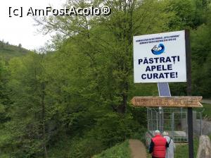 [P05] Pestera Bolii - Ne indreptam spre scari » foto by mishu
 - 
<span class="allrVoted glyphicon glyphicon-heart hidden" id="av855306"></span>
<a class="m-l-10 hidden" id="sv855306" onclick="voting_Foto_DelVot(,855306,21910)" role="button">șterge vot <span class="glyphicon glyphicon-remove"></span></a>
<a id="v9855306" class=" c-red"  onclick="voting_Foto_SetVot(855306)" role="button"><span class="glyphicon glyphicon-heart-empty"></span> <b>LIKE</b> = Votează poza</a> <img class="hidden"  id="f855306W9" src="/imagini/loader.gif" border="0" /><span class="AjErrMes hidden" id="e855306ErM"></span>