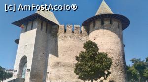 [P16] Cetatea Soroca este la cam 4 km de Monumentul Recunostintei.  » foto by Radix7
 - 
<span class="allrVoted glyphicon glyphicon-heart hidden" id="av885079"></span>
<a class="m-l-10 hidden" id="sv885079" onclick="voting_Foto_DelVot(,885079,21932)" role="button">șterge vot <span class="glyphicon glyphicon-remove"></span></a>
<a id="v9885079" class=" c-red"  onclick="voting_Foto_SetVot(885079)" role="button"><span class="glyphicon glyphicon-heart-empty"></span> <b>LIKE</b> = Votează poza</a> <img class="hidden"  id="f885079W9" src="/imagini/loader.gif" border="0" /><span class="AjErrMes hidden" id="e885079ErM"></span>