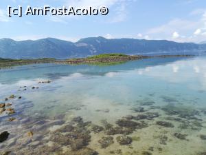P07 [MAY-2017] Lichadonisia - priveliște de pe plaja insulei Mikri Strongyli