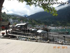 [P33] Geirangerfjord - Localitatea Geiranger.  » foto by iulianic
 - 
<span class="allrVoted glyphicon glyphicon-heart hidden" id="av484764"></span>
<a class="m-l-10 hidden" id="sv484764" onclick="voting_Foto_DelVot(,484764,22147)" role="button">șterge vot <span class="glyphicon glyphicon-remove"></span></a>
<a id="v9484764" class=" c-red"  onclick="voting_Foto_SetVot(484764)" role="button"><span class="glyphicon glyphicon-heart-empty"></span> <b>LIKE</b> = Votează poza</a> <img class="hidden"  id="f484764W9" src="/imagini/loader.gif" border="0" /><span class="AjErrMes hidden" id="e484764ErM"></span>