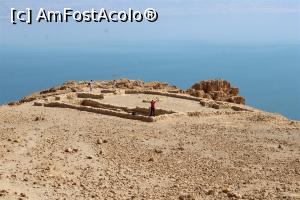 [P49] En Gedi, Chalcolithic Temple, poză mărită la maxim făcută de lângă indicatorul ce merge spre Dry Canyon și nu numai... frumos este așezat templul!!  » foto by mprofeanu
 - 
<span class="allrVoted glyphicon glyphicon-heart hidden" id="av1147465"></span>
<a class="m-l-10 hidden" id="sv1147465" onclick="voting_Foto_DelVot(,1147465,22150)" role="button">șterge vot <span class="glyphicon glyphicon-remove"></span></a>
<a id="v91147465" class=" c-red"  onclick="voting_Foto_SetVot(1147465)" role="button"><span class="glyphicon glyphicon-heart-empty"></span> <b>LIKE</b> = Votează poza</a> <img class="hidden"  id="f1147465W9" src="/imagini/loader.gif" border="0" /><span class="AjErrMes hidden" id="e1147465ErM"></span>