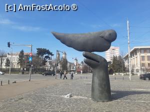 [P09] Virgil Scripcariu - Triumful binelui » foto by adso
 - 
<span class="allrVoted glyphicon glyphicon-heart hidden" id="av1520888"></span>
<a class="m-l-10 hidden" id="sv1520888" onclick="voting_Foto_DelVot(,1520888,22163)" role="button">șterge vot <span class="glyphicon glyphicon-remove"></span></a>
<a id="v91520888" class=" c-red"  onclick="voting_Foto_SetVot(1520888)" role="button"><span class="glyphicon glyphicon-heart-empty"></span> <b>LIKE</b> = Votează poza</a> <img class="hidden"  id="f1520888W9" src="/imagini/loader.gif" border="0" /><span class="AjErrMes hidden" id="e1520888ErM"></span>