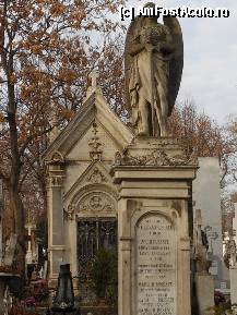 P28 [DEC-2011] Cimitirul Bellu - Monument funerar.