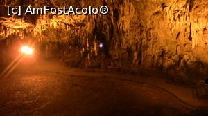 [P54] Drogarati Cave. Sala Mare unde au concertat Maria Callas, Maria Farantouri si Irene Karayiani.  » foto by ovidiuyepi
 - 
<span class="allrVoted glyphicon glyphicon-heart hidden" id="av807815"></span>
<a class="m-l-10 hidden" id="sv807815" onclick="voting_Foto_DelVot(,807815,22411)" role="button">șterge vot <span class="glyphicon glyphicon-remove"></span></a>
<a id="v9807815" class=" c-red"  onclick="voting_Foto_SetVot(807815)" role="button"><span class="glyphicon glyphicon-heart-empty"></span> <b>LIKE</b> = Votează poza</a> <img class="hidden"  id="f807815W9" src="/imagini/loader.gif" border="0" /><span class="AjErrMes hidden" id="e807815ErM"></span>